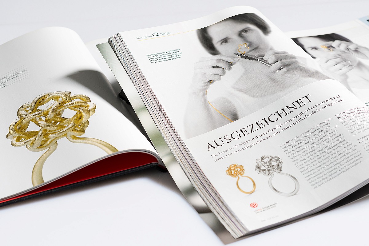 Schmuck- und Portraitaufnahmen von Bettina Geistlich,  fotografiert von Sandra Stampfli Fotografie